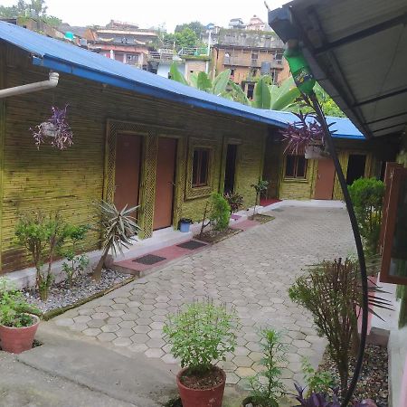Hotel New Bamboo Palace Gorkhā Dış mekan fotoğraf