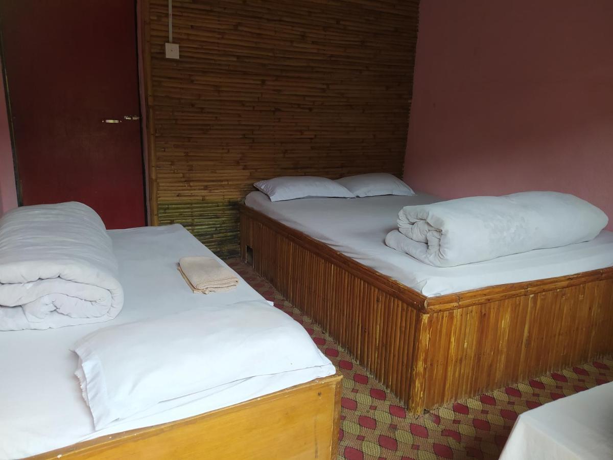 Hotel New Bamboo Palace Gorkhā Dış mekan fotoğraf